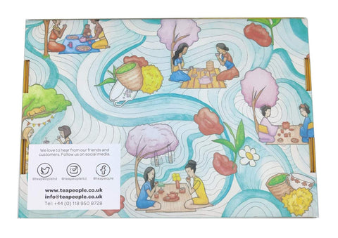 Tea gift box of 30 taster packs of hand-picked loose leaf teas